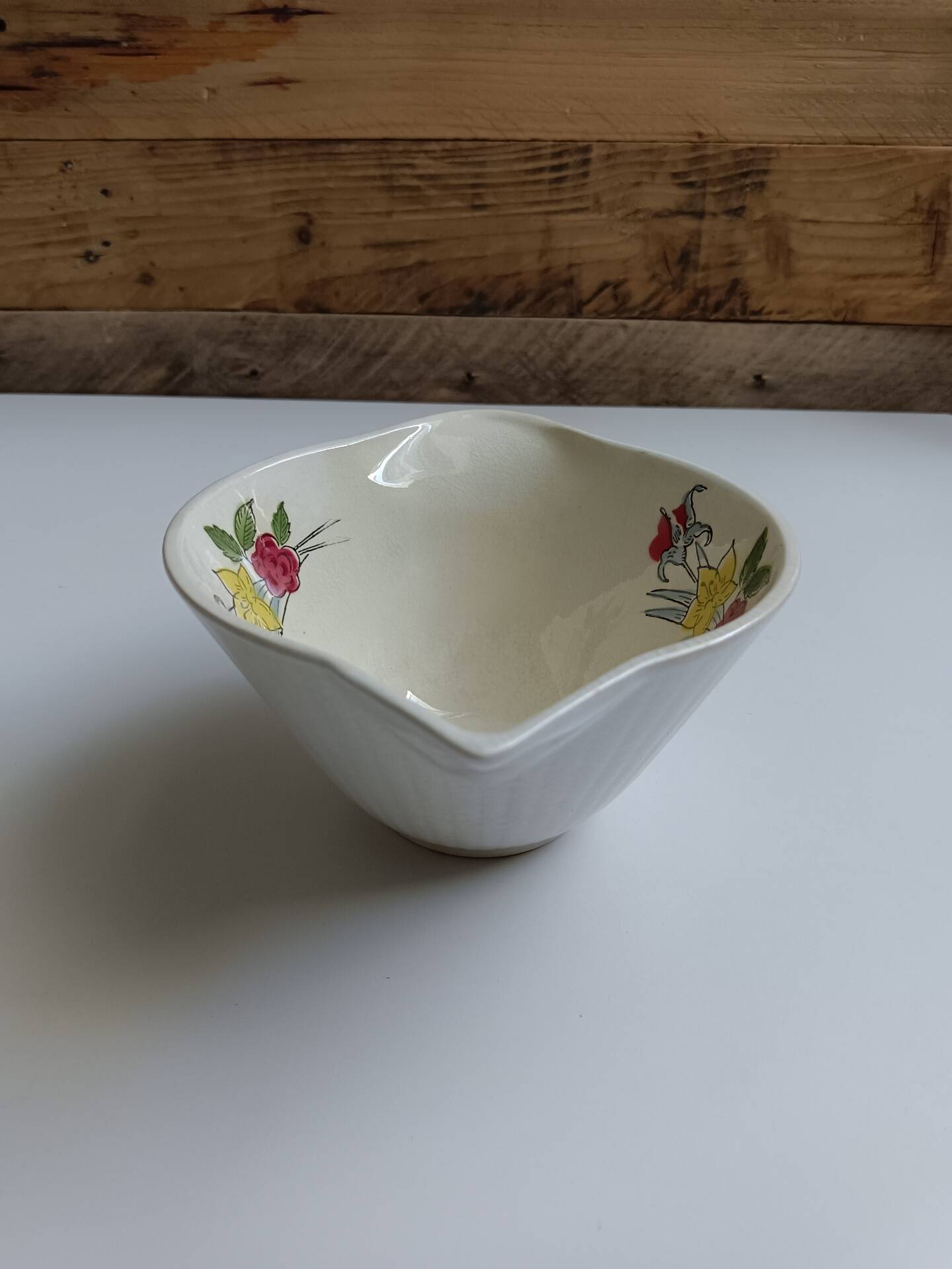 Saucière ancienne Ceranord Saint Amand à fleurs