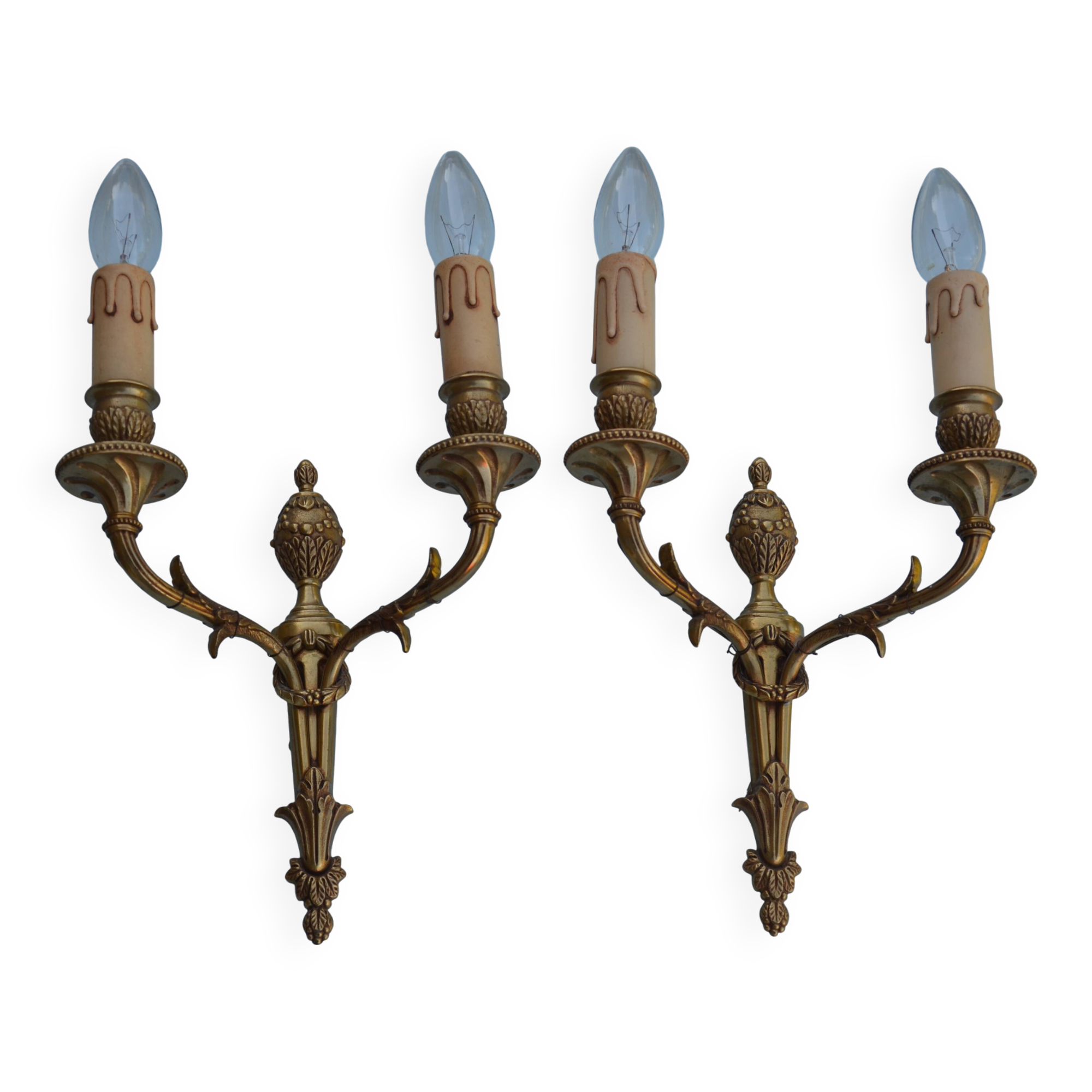 2 sculpted bronze wall lights