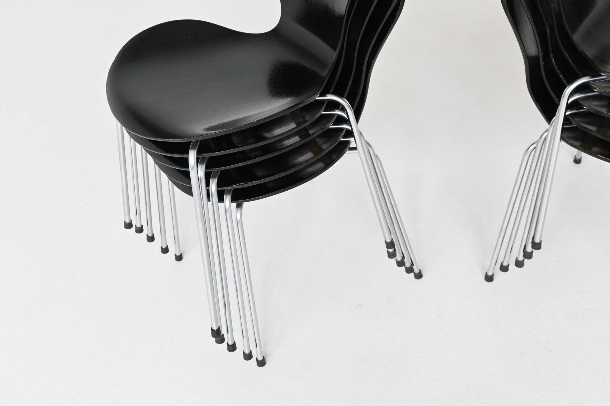 Chaises de salle à manger 'Butterfly' Arne Jacobsen 3107 Fritz Hansen Danemark 1967