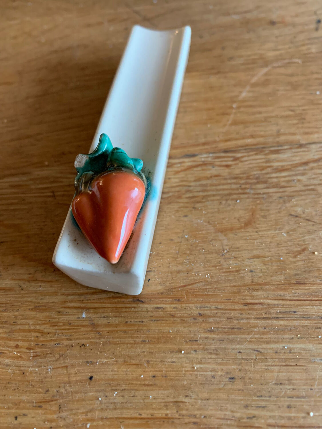 Set of 12 ceramic vegetable knife holders from Vallauris