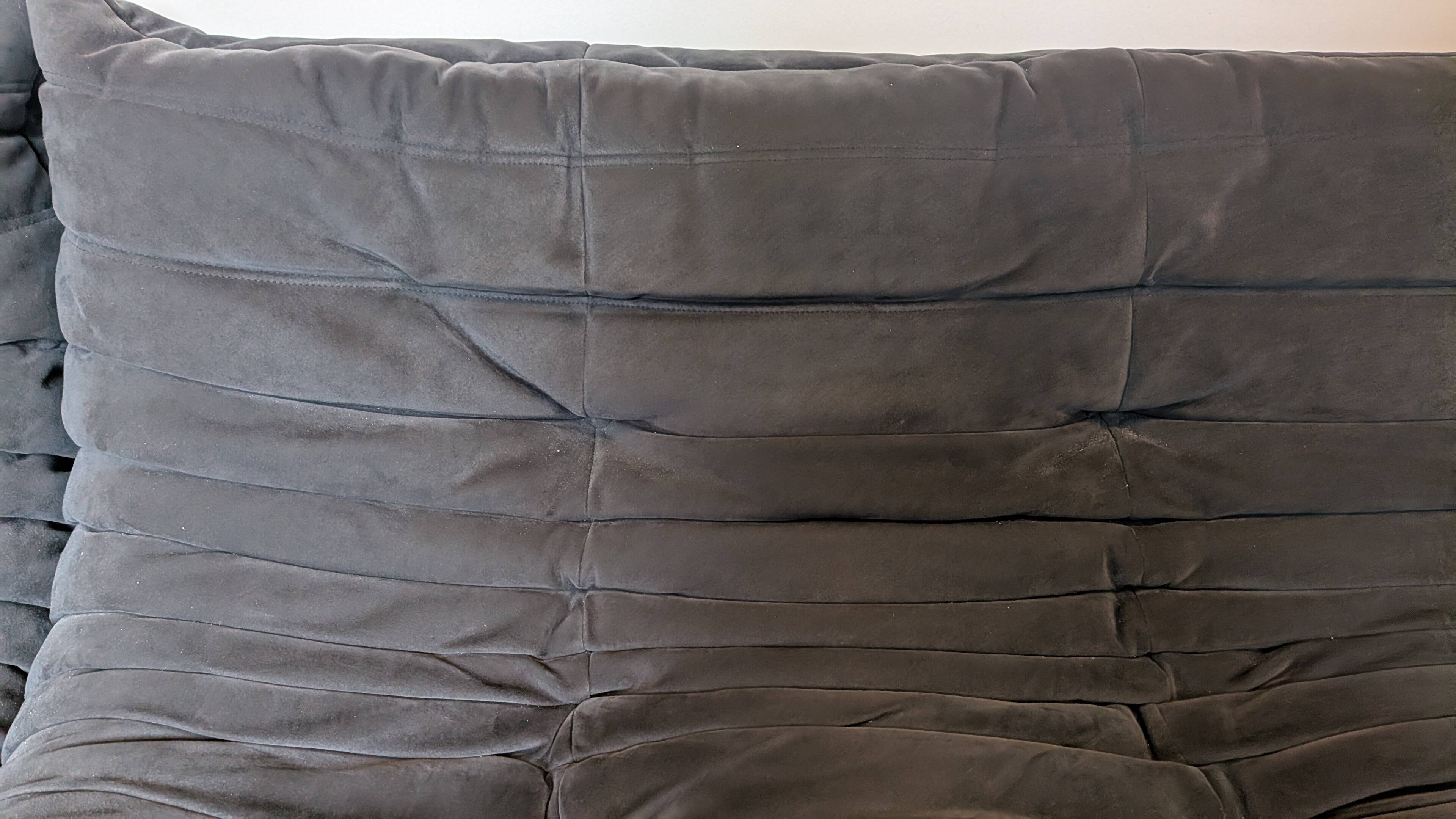 Canapé Togo angle Ligne Roset – Alcantara anthracite