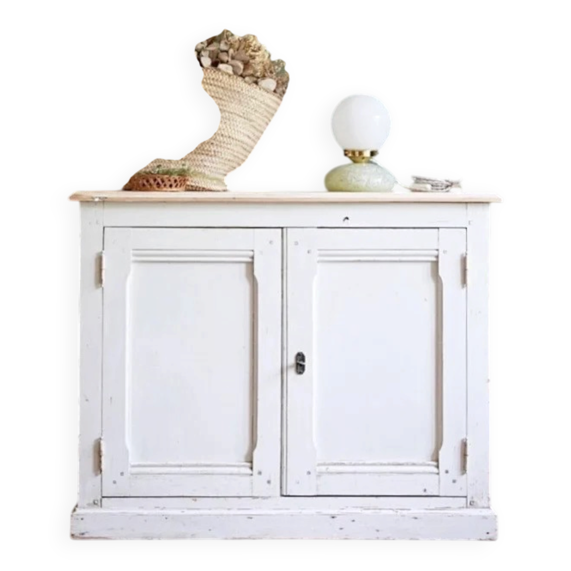 Buffet parisien patine blanche