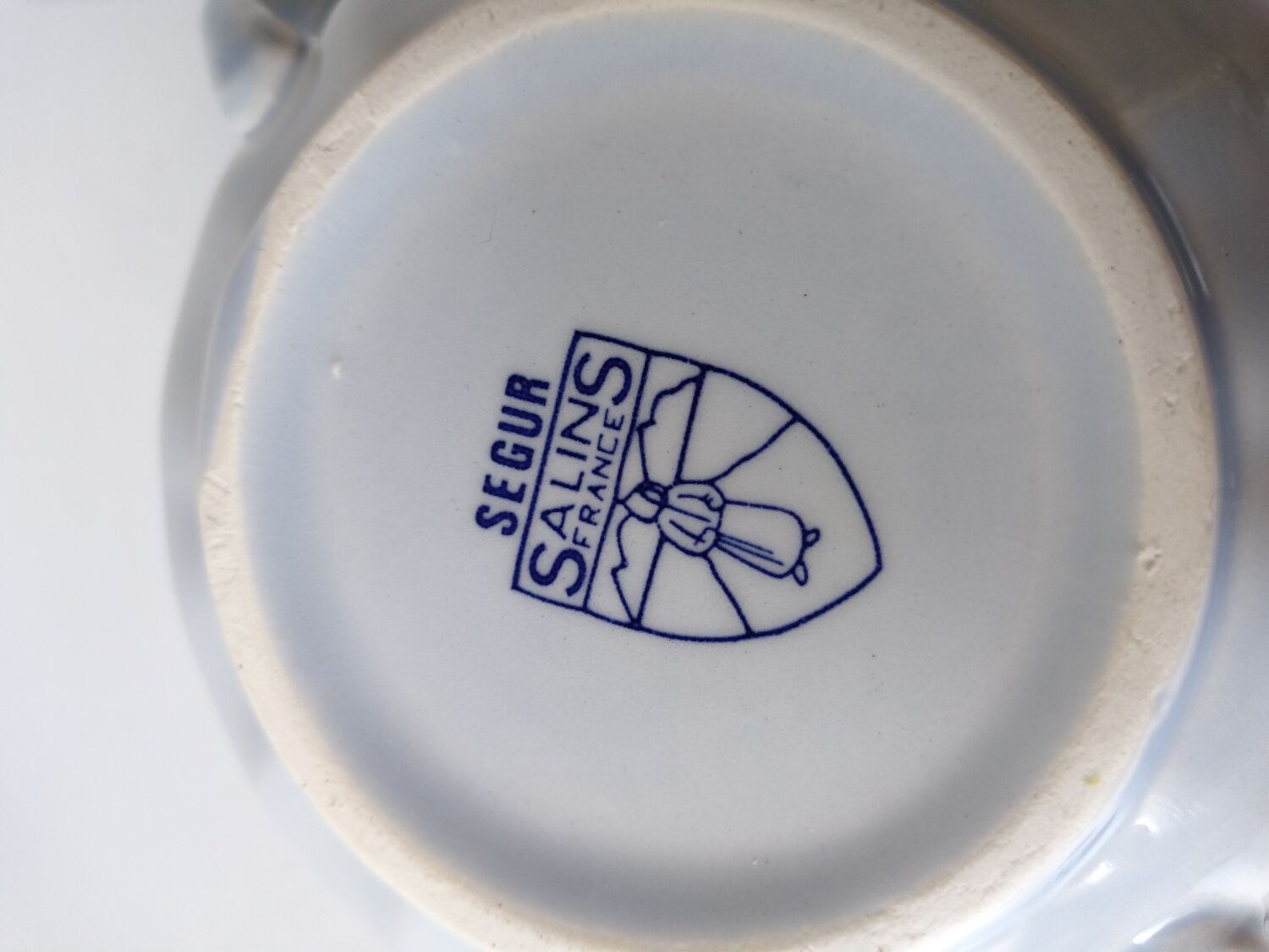 Set of 4 large cups with sky blue handles with Royal navy blue decoration signed salins Ségur ceramic France