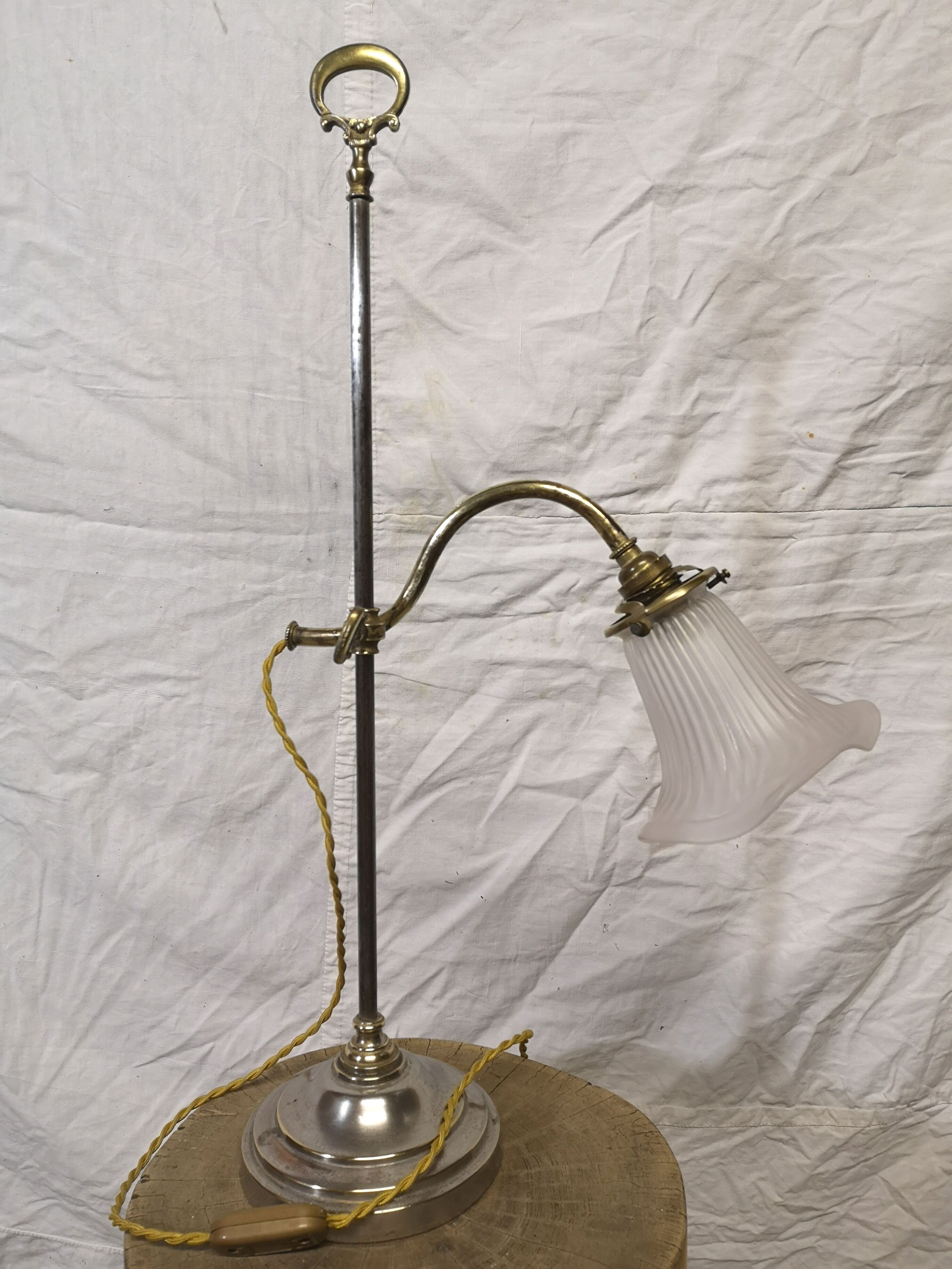 Lamp notary office old