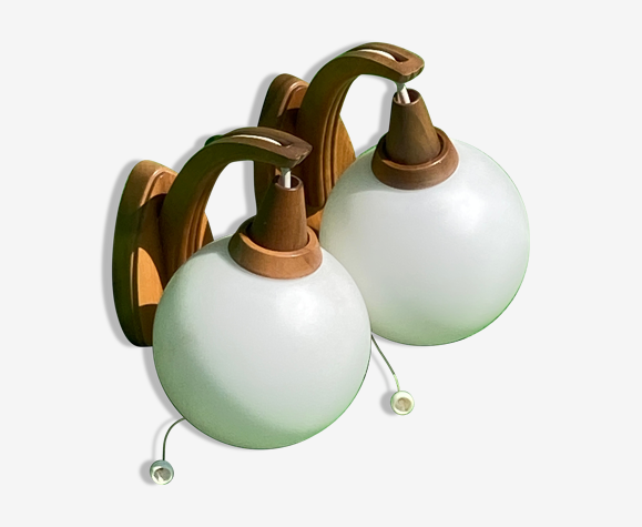 Paire de lampes murales ou de lit en teck par Temde, Suisse