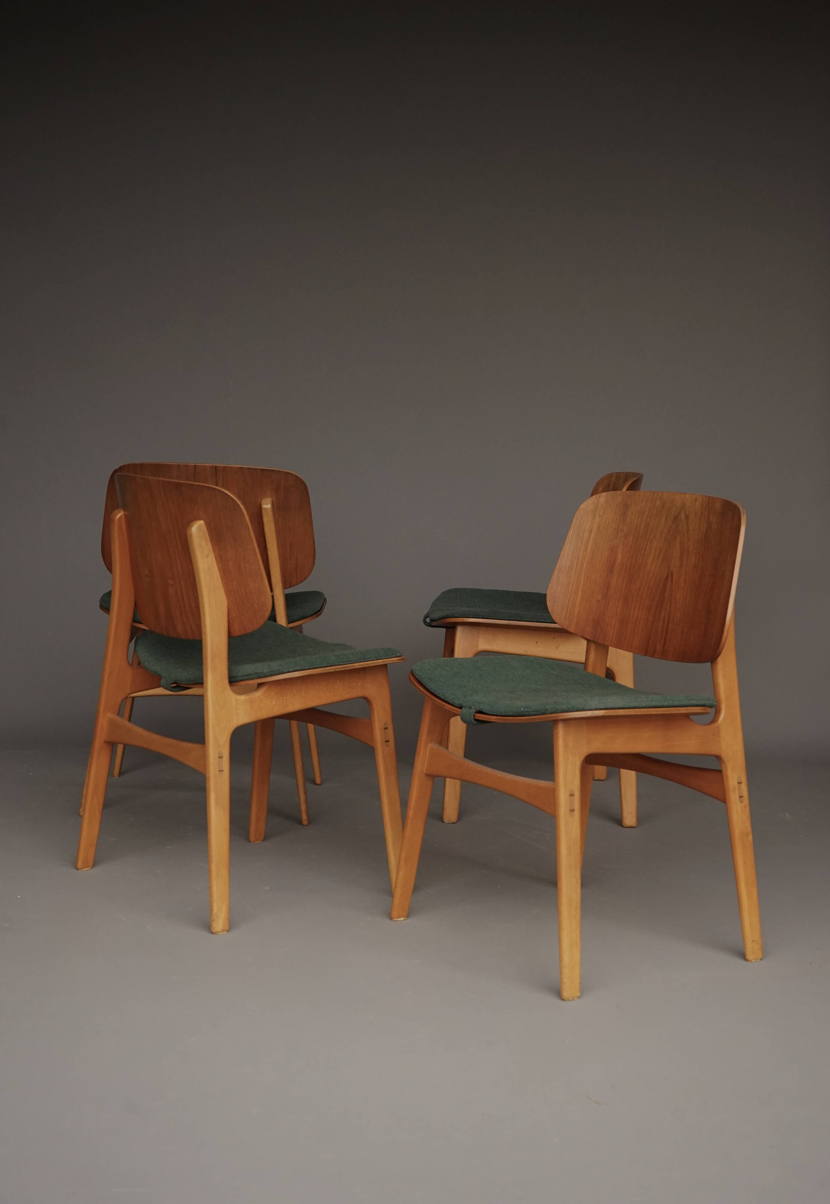 Model 155 Shell Chairs by Børge Mogensen for Søborg Møbelfabrik. Denmark