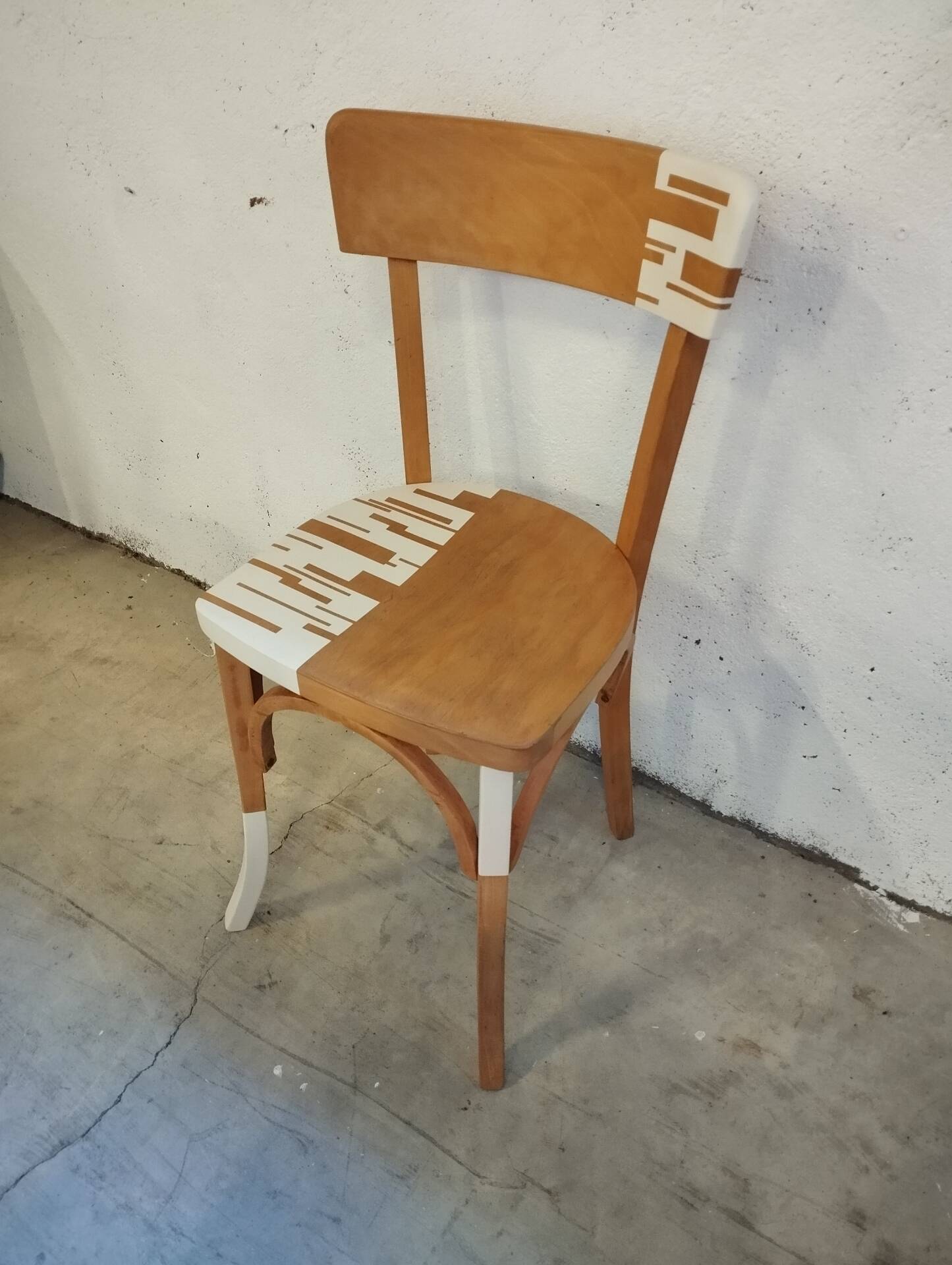 Bistro chair