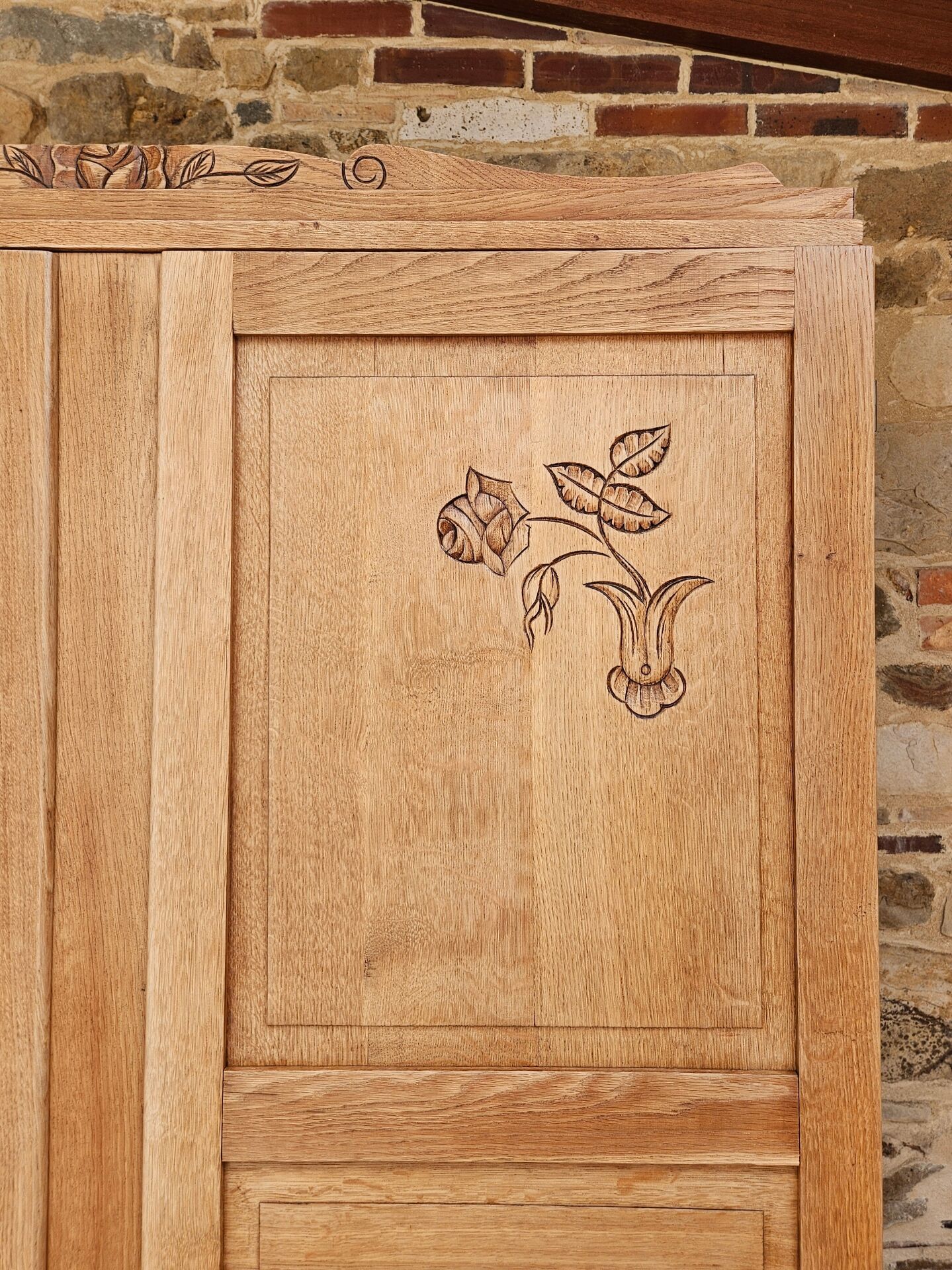 Armoire parisienne art déco