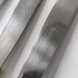 Set of 12 stainless steel and bakelite knives