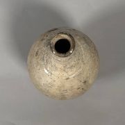 Cracked stoneware bottle vase, Song Dynasty (960 - 1279) China