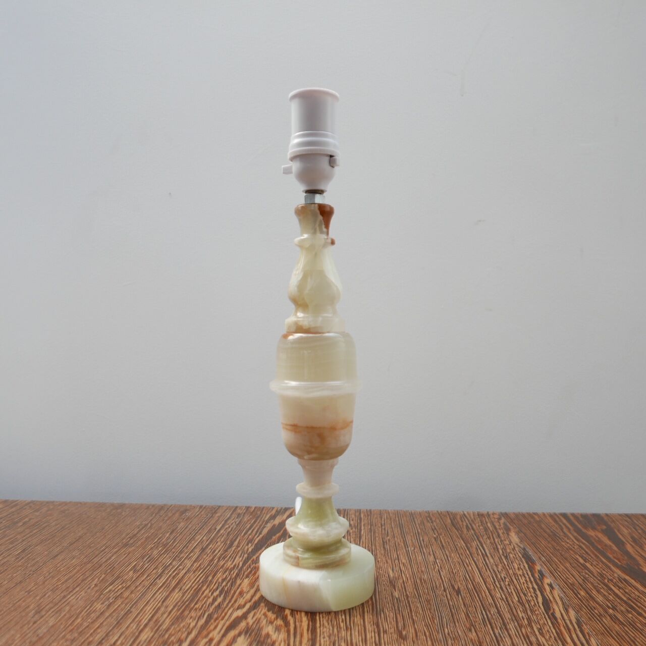 Mid-Century Alabaster or Onyx English Table Lamp