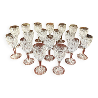 18 white wine glasses in Saint Louis crystal model "Florence" - 340.001