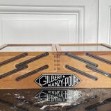 Pen display Gilbert & Blanzy Poure