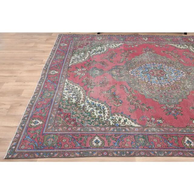 1970s Vintage Persian Handmade Wool Pink Oversized Area Rug 279x390