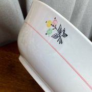 Porcelain salad bowl, Gien