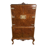 Mid-20th Century Burr Walnut Drinks Cabinet – Art Deco Elegance Meets Queen