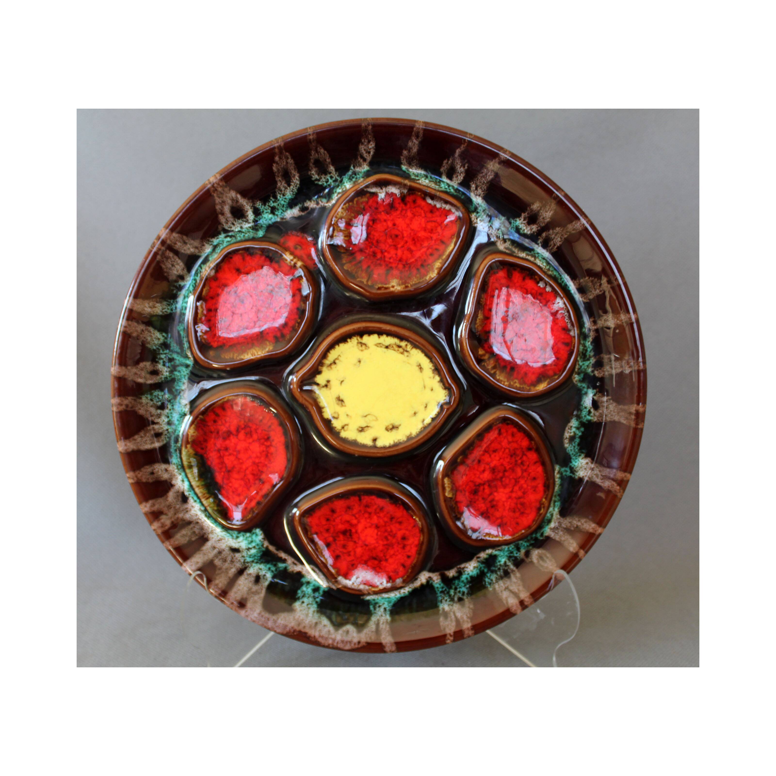 Vintage oyster plate in majolica ceramic, Vallauris style