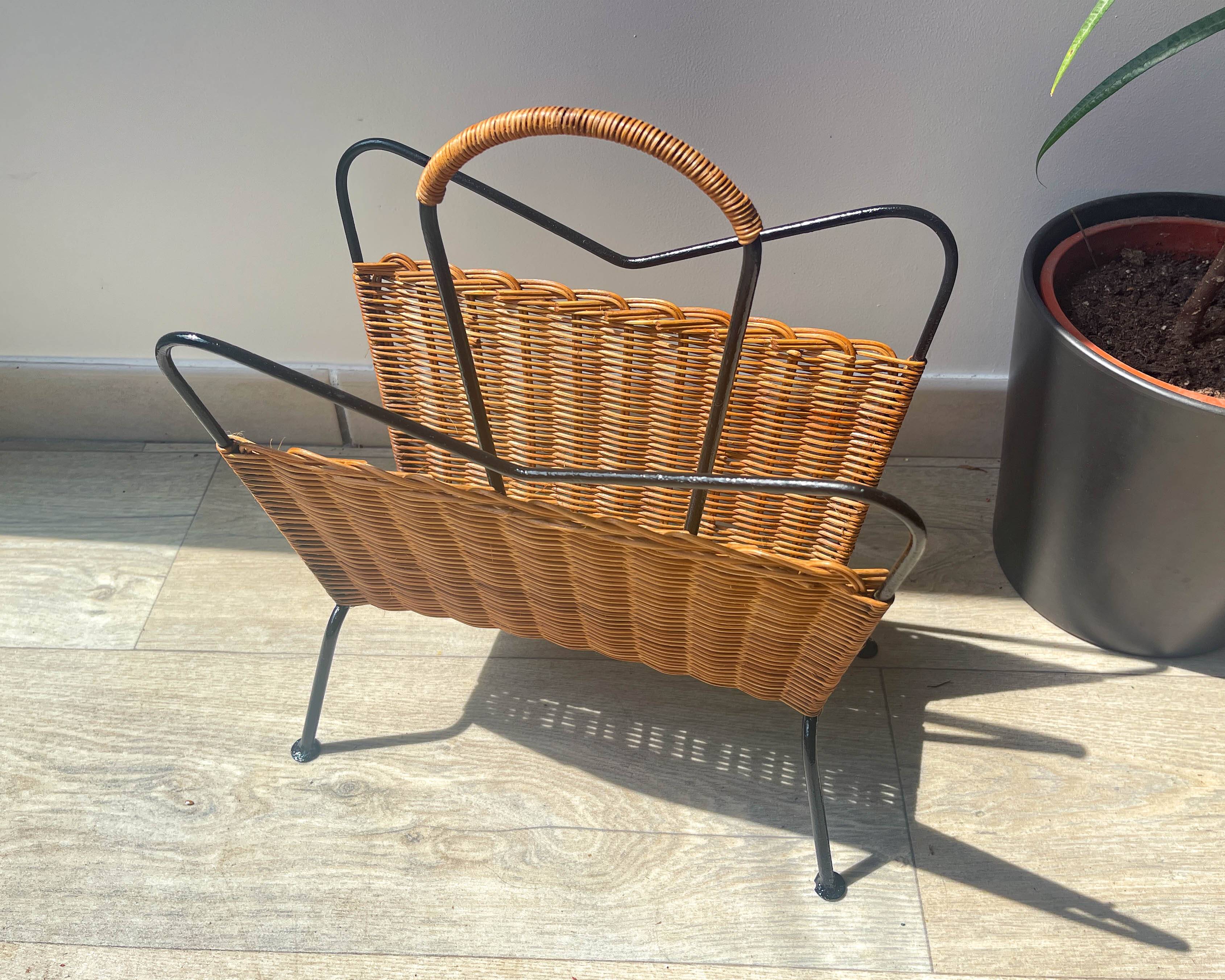 Vintage wicker and metal magazine rack 1970