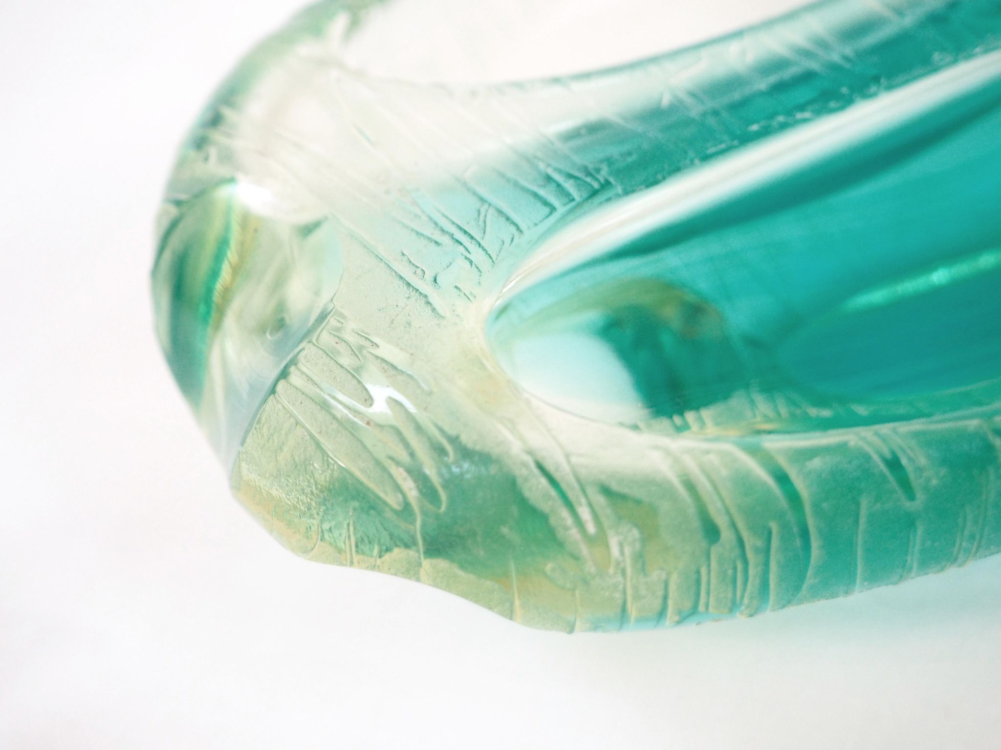 Satin crystal pocket tray