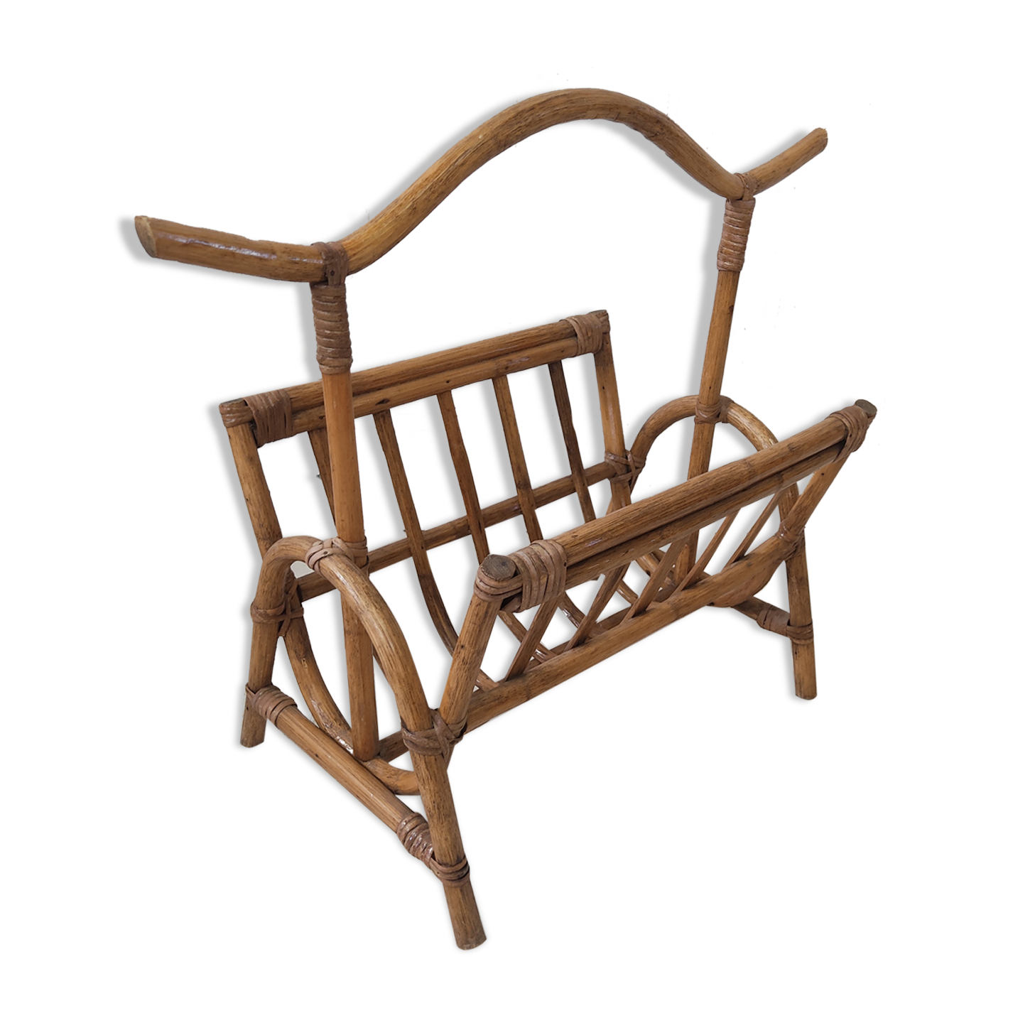 Rattan magazine holder