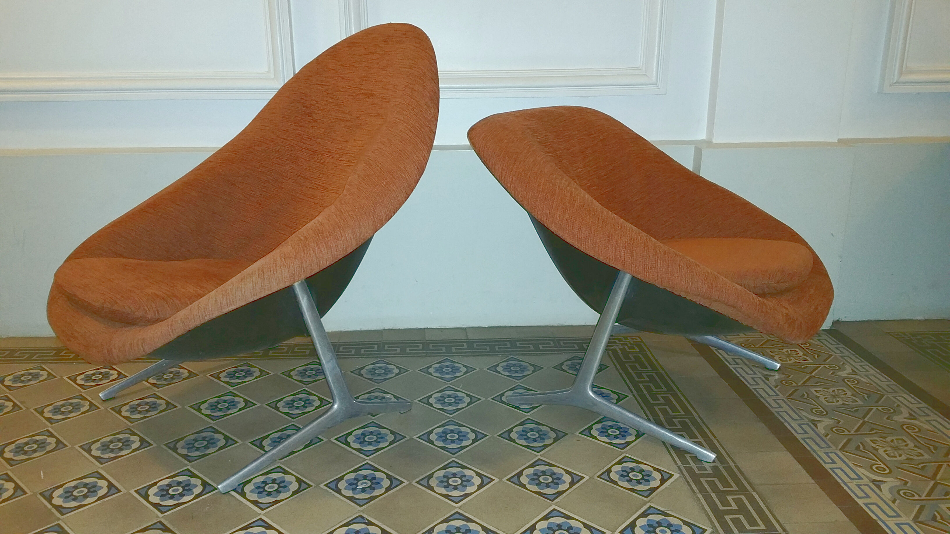 Couch Egg of Walter S. Chenery for Lurashell