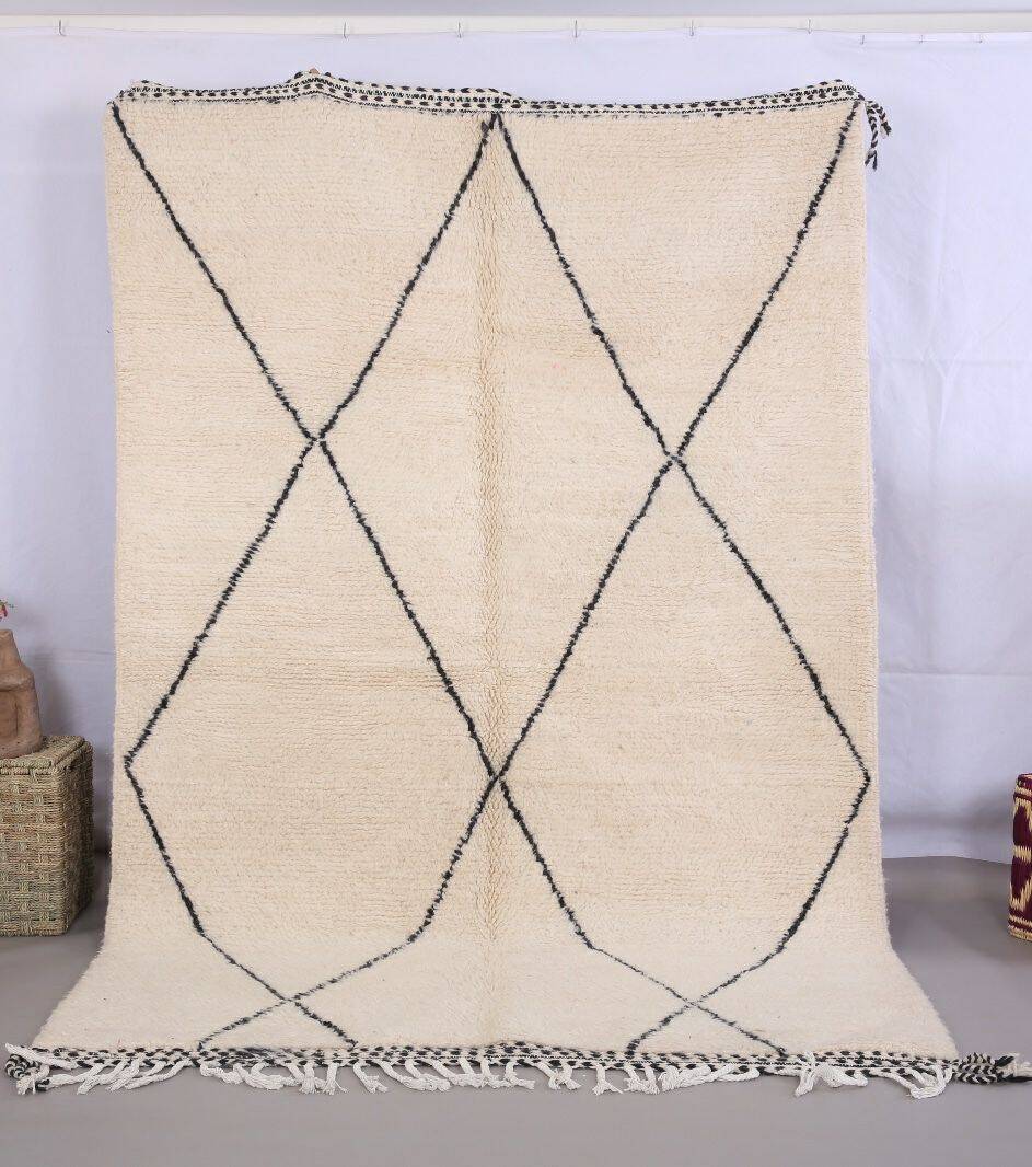 Handmade wool Berber rug 250x150 cm
