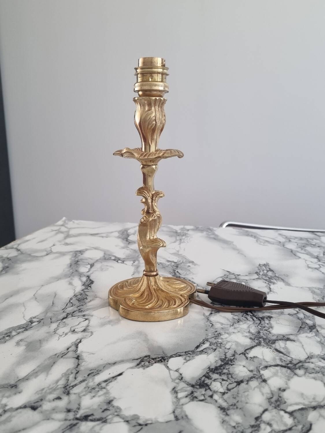 Vintage gold lamp base