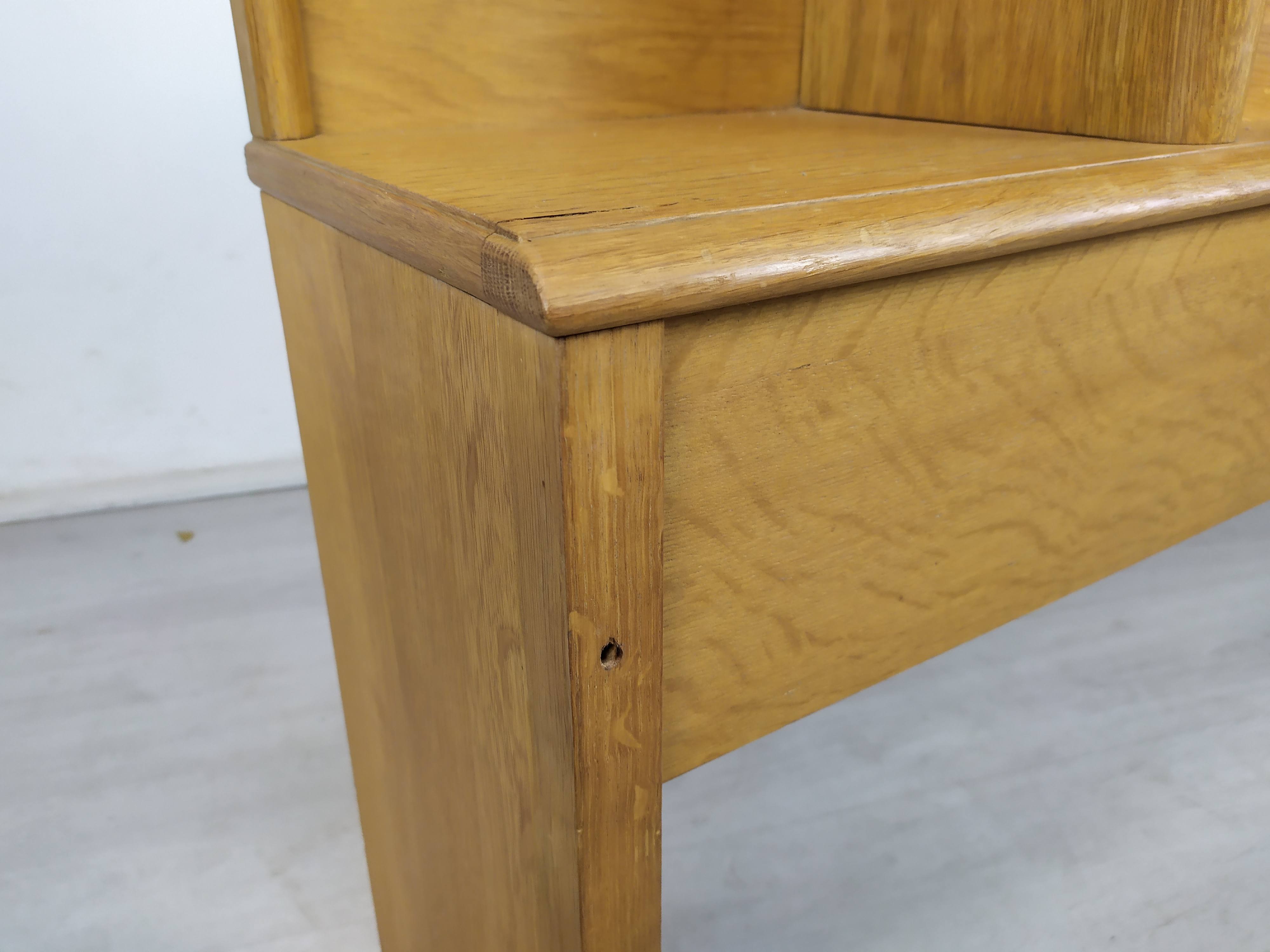 Cozy vintage headboard