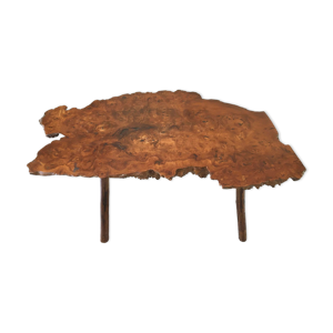 Table basse brutaliste