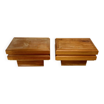 "Regain" bedside tables
