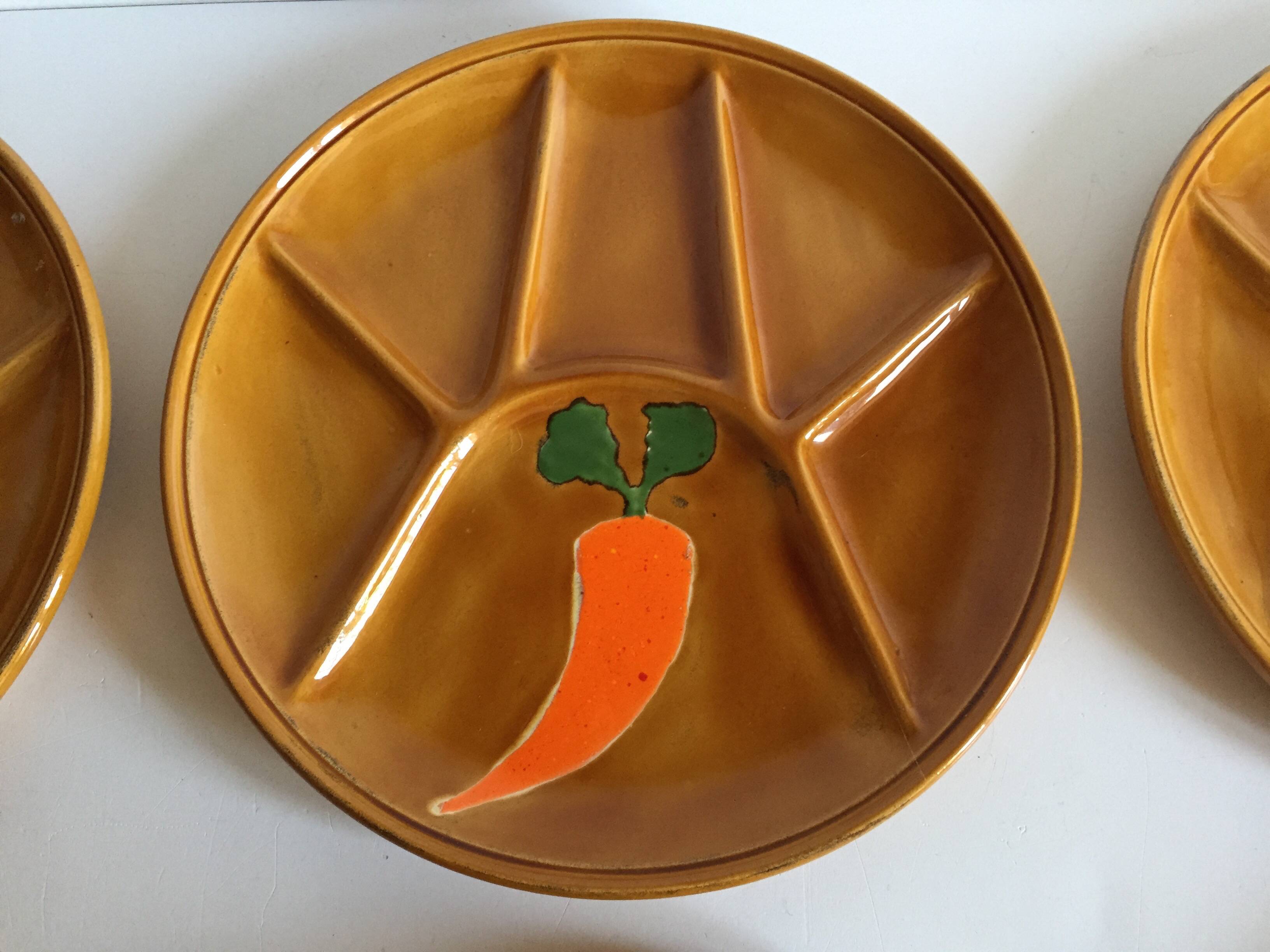6 vintage compartmented plates