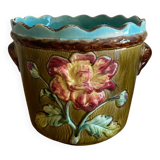 Old slip pot cover