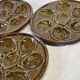3 assiettes à huîtres de chez St Clément verte en bon état en majolique.