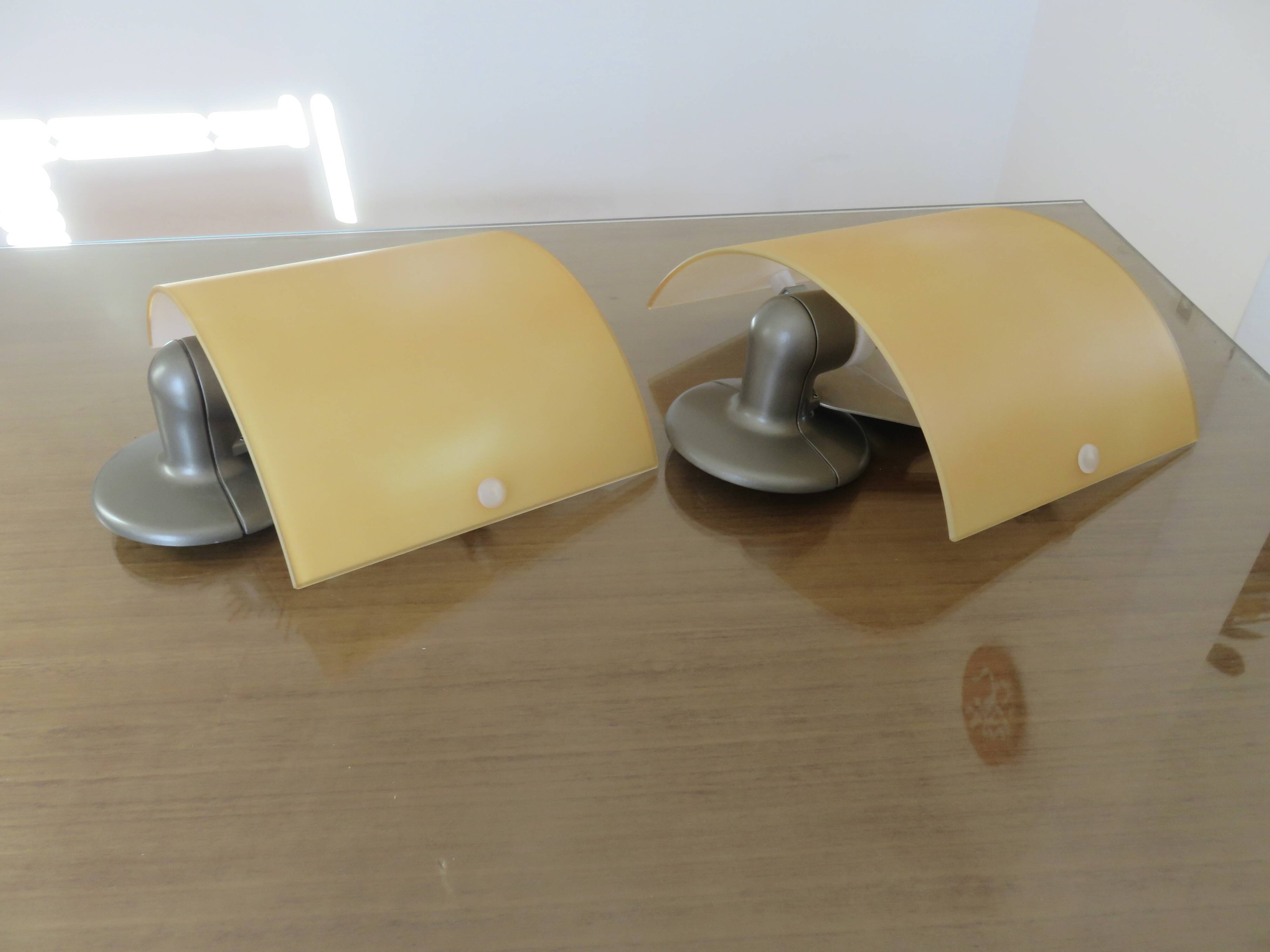 Pair of "piperita" wall lights by Marcello Ziliani for Flos, 1994