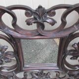Contemporary mirror, in resin, special for bathrooms
