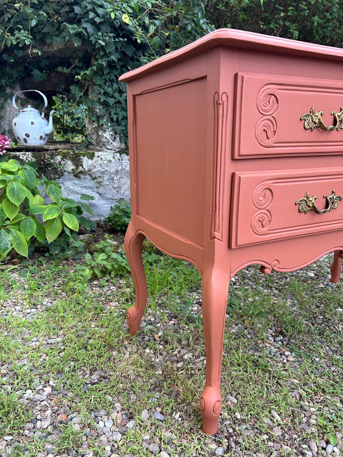 Louis XV chest of drawers