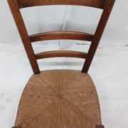 Ancienne chaise de nourrice