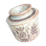 Butter maker with water in gres