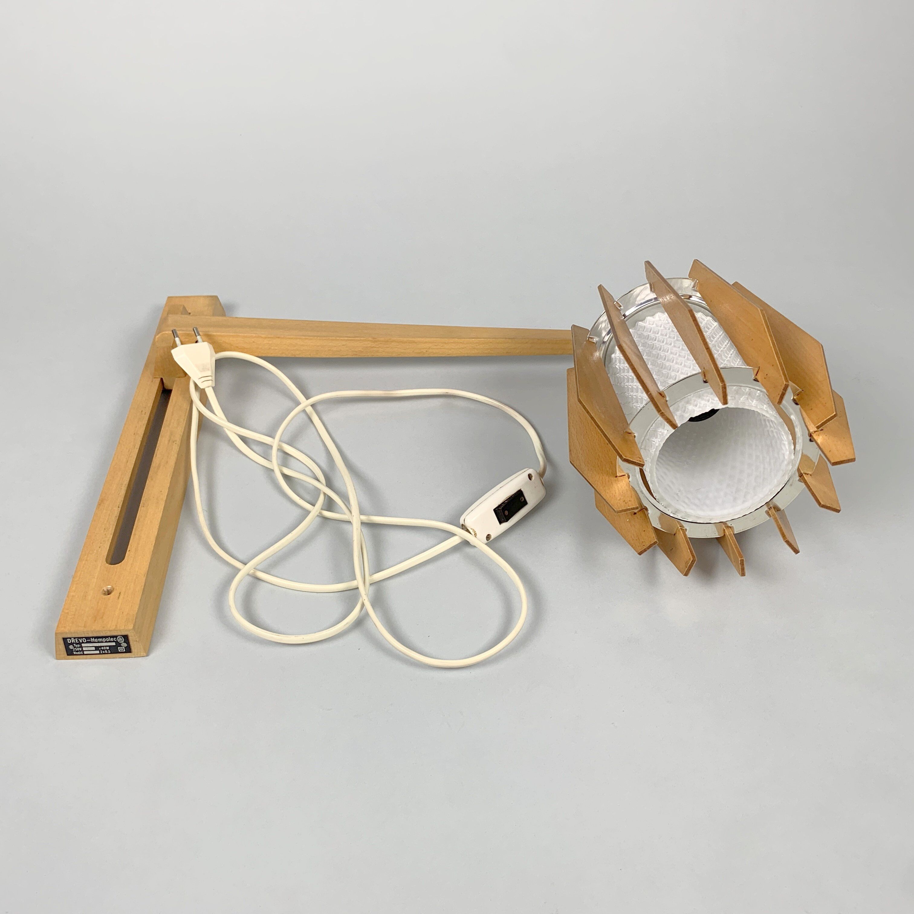 Mid-centrury Wooden Wall Lamp by Drevo Humpolec, Czechoslovakia, 1960's