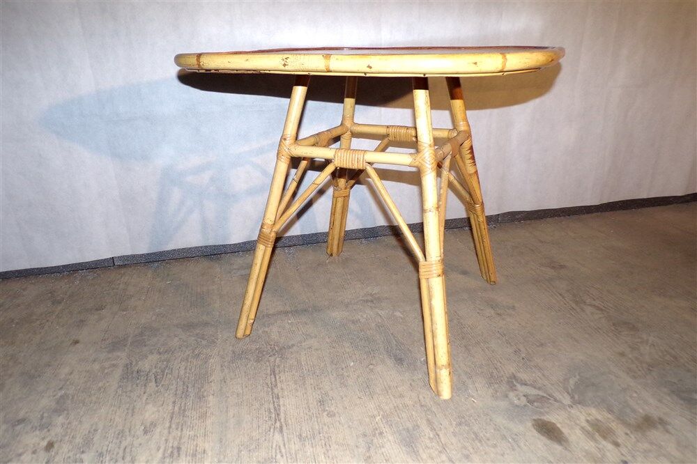 Vintage wicker rattan lounge coffee table