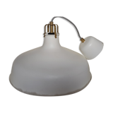 White hanging lamp