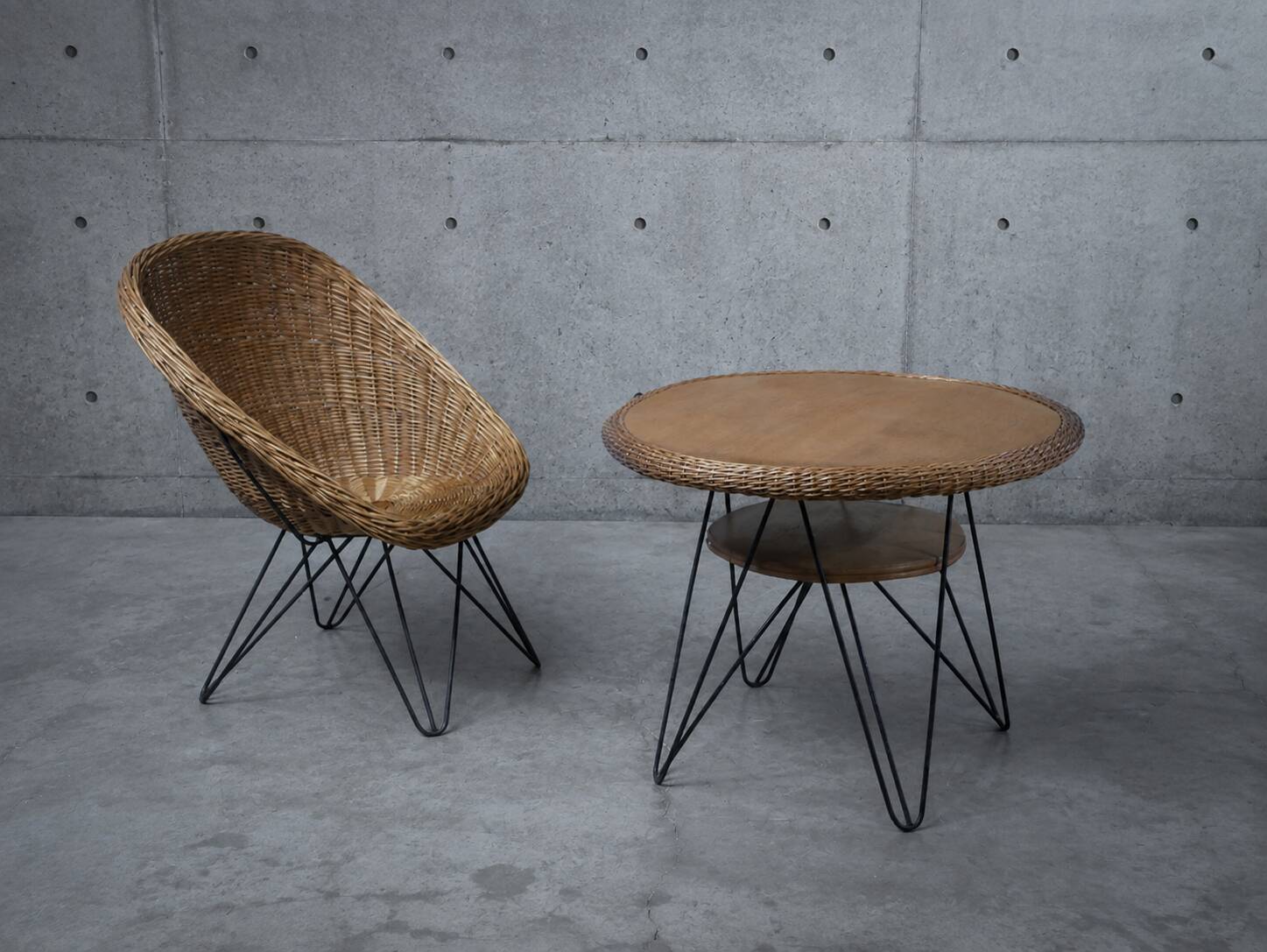 Armchair & coffee table Teun Velthuizen - Vintage 1950