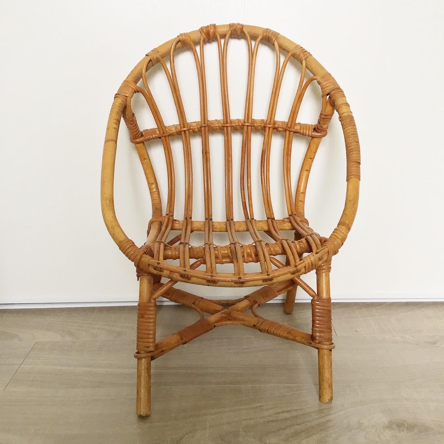 Rattan shell armchair for vintage children