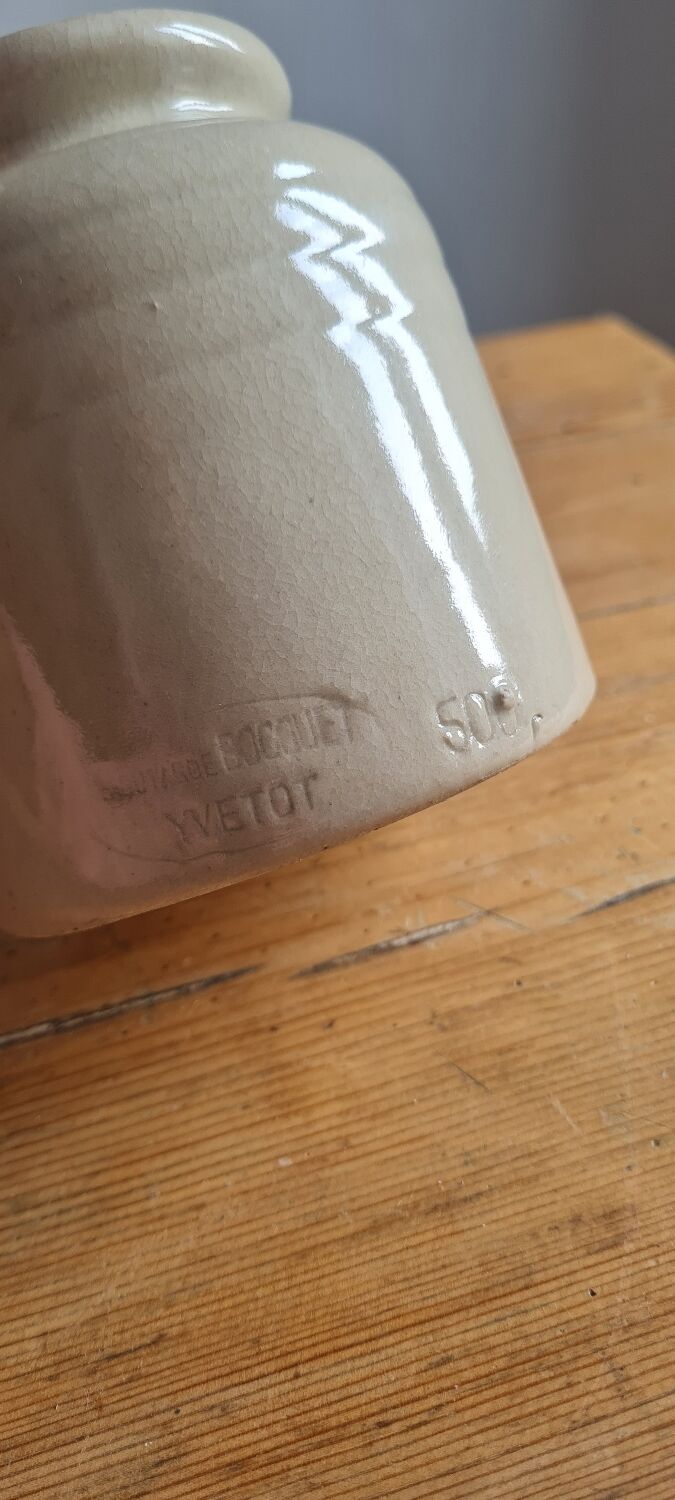 Stoneware mustard pot