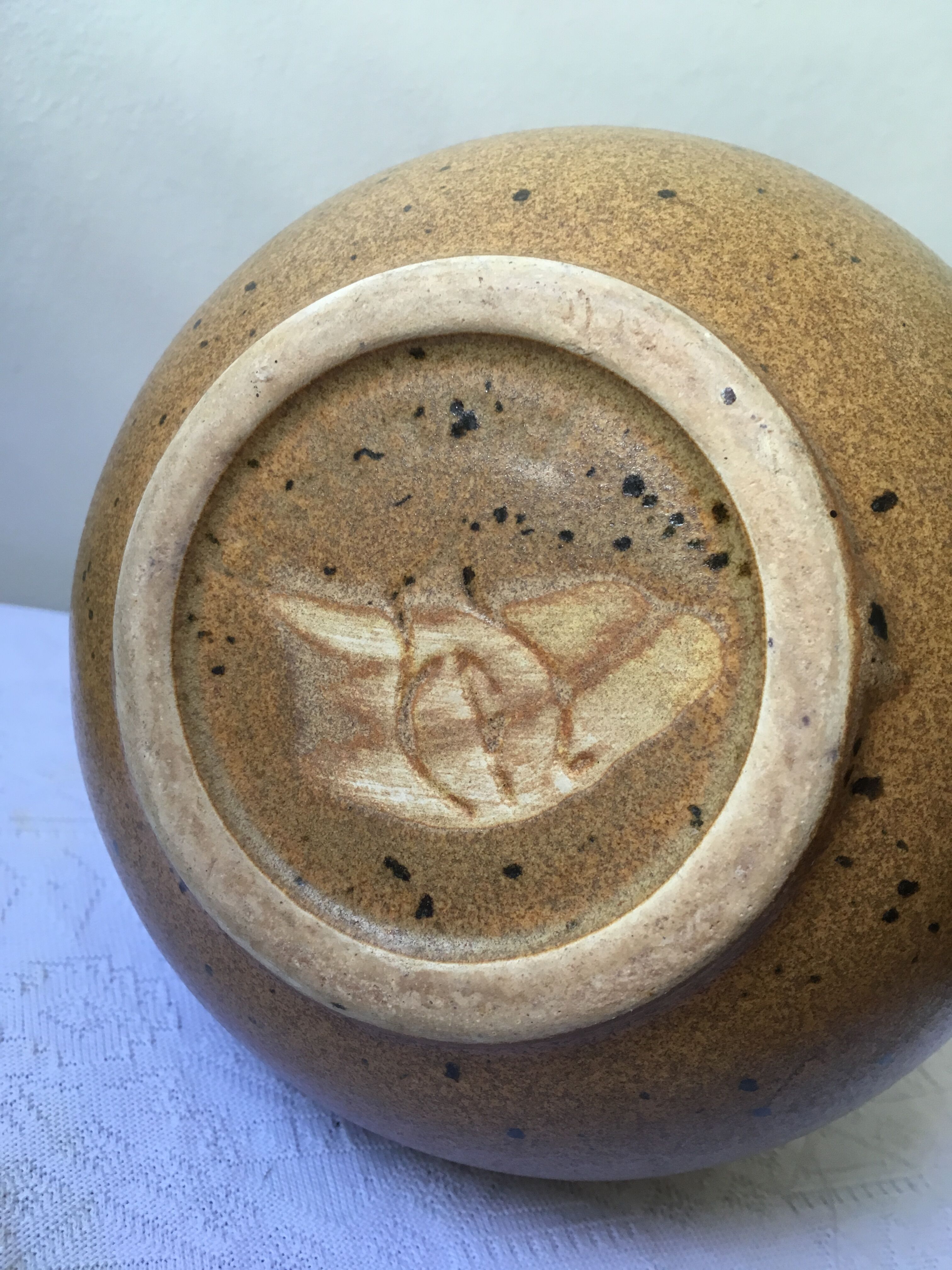 Ceramic pitcher sandstone aspect by Claude Paci