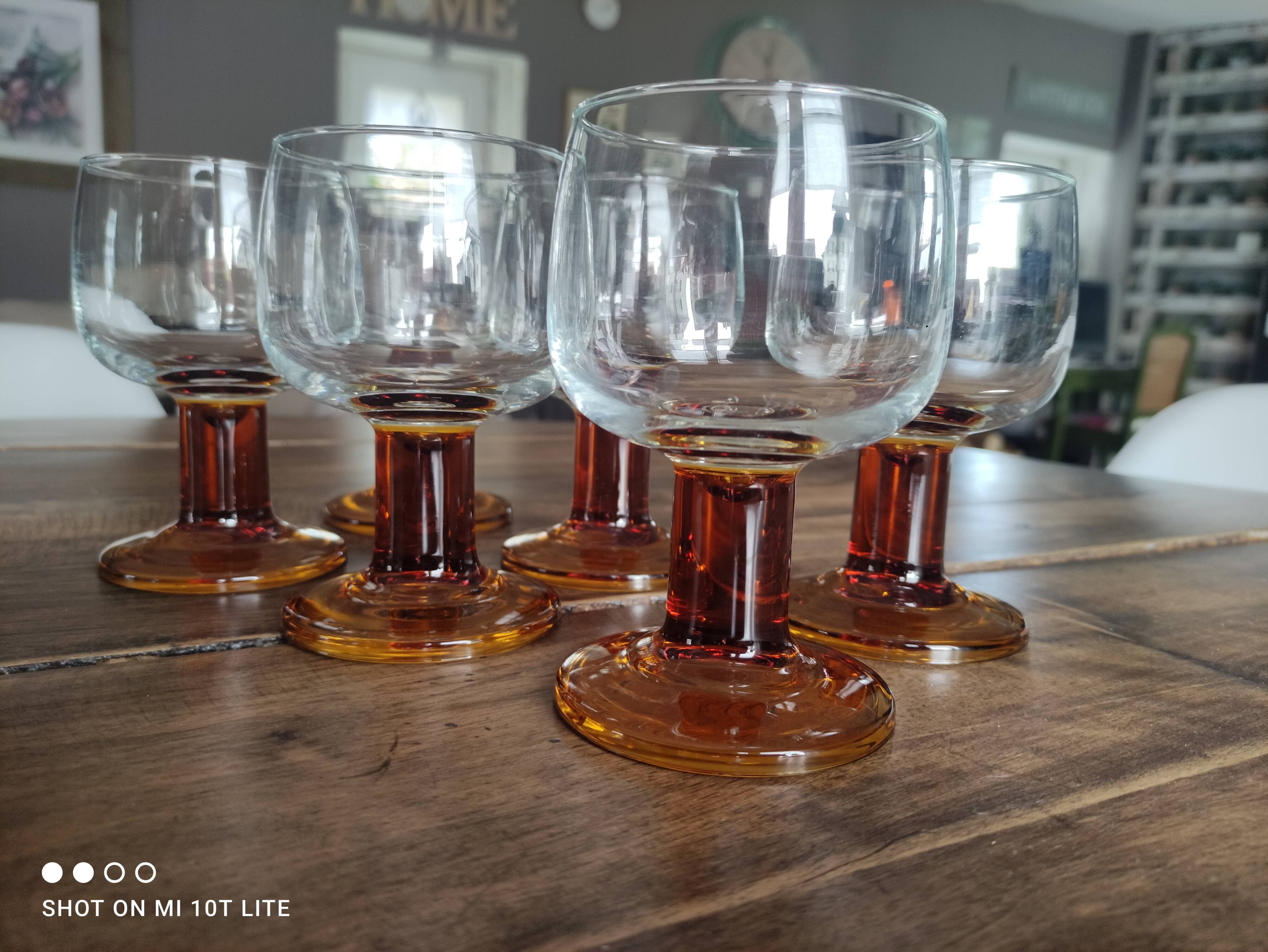 Lot de 6 verres ballon vintages pied épais ambré