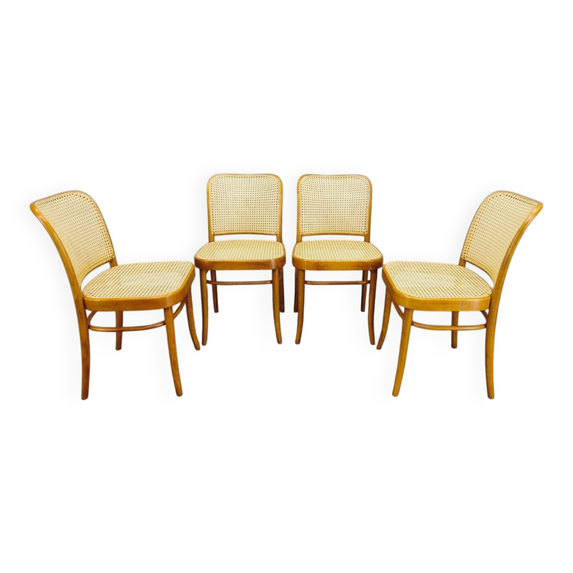 Set of 4 Bentwood Chairs No. 811 after Hoffmann, 1990s