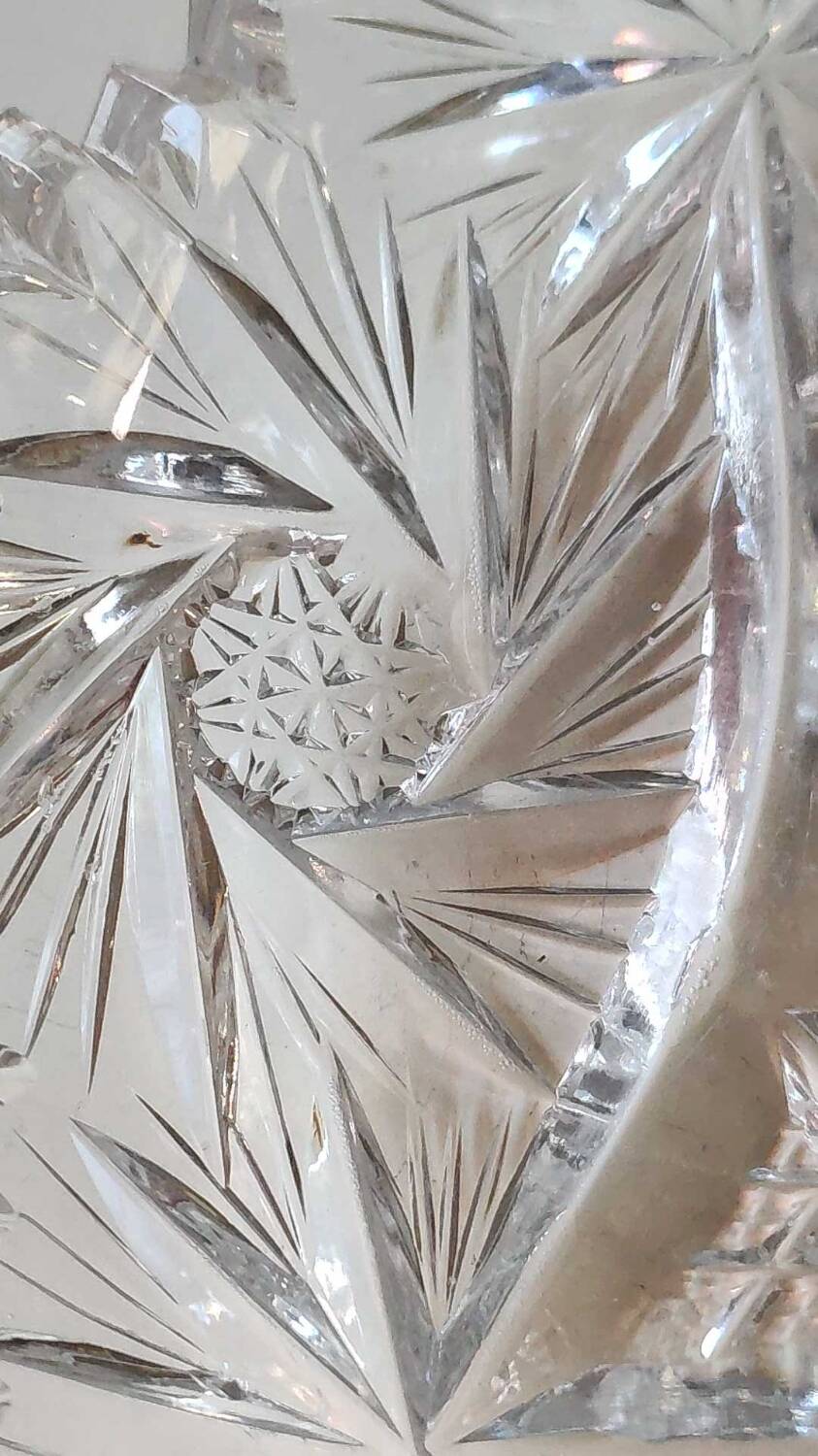 Vintage pocket tray in cut Bohemian crystal. Sophisticated star/brass patterns. Stylish Czech Boho