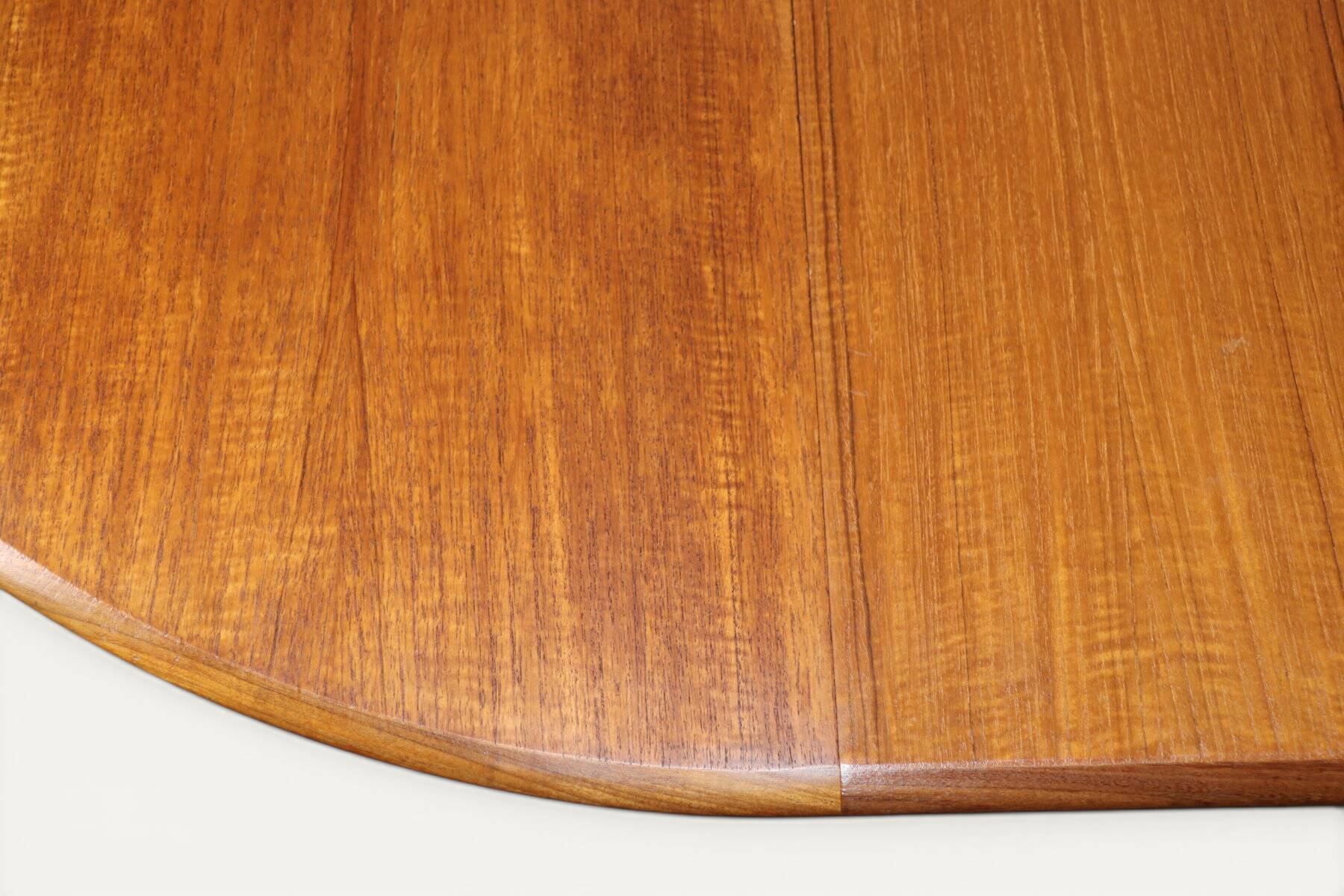 Scandinavian extendable dining table in teak - 1960s
