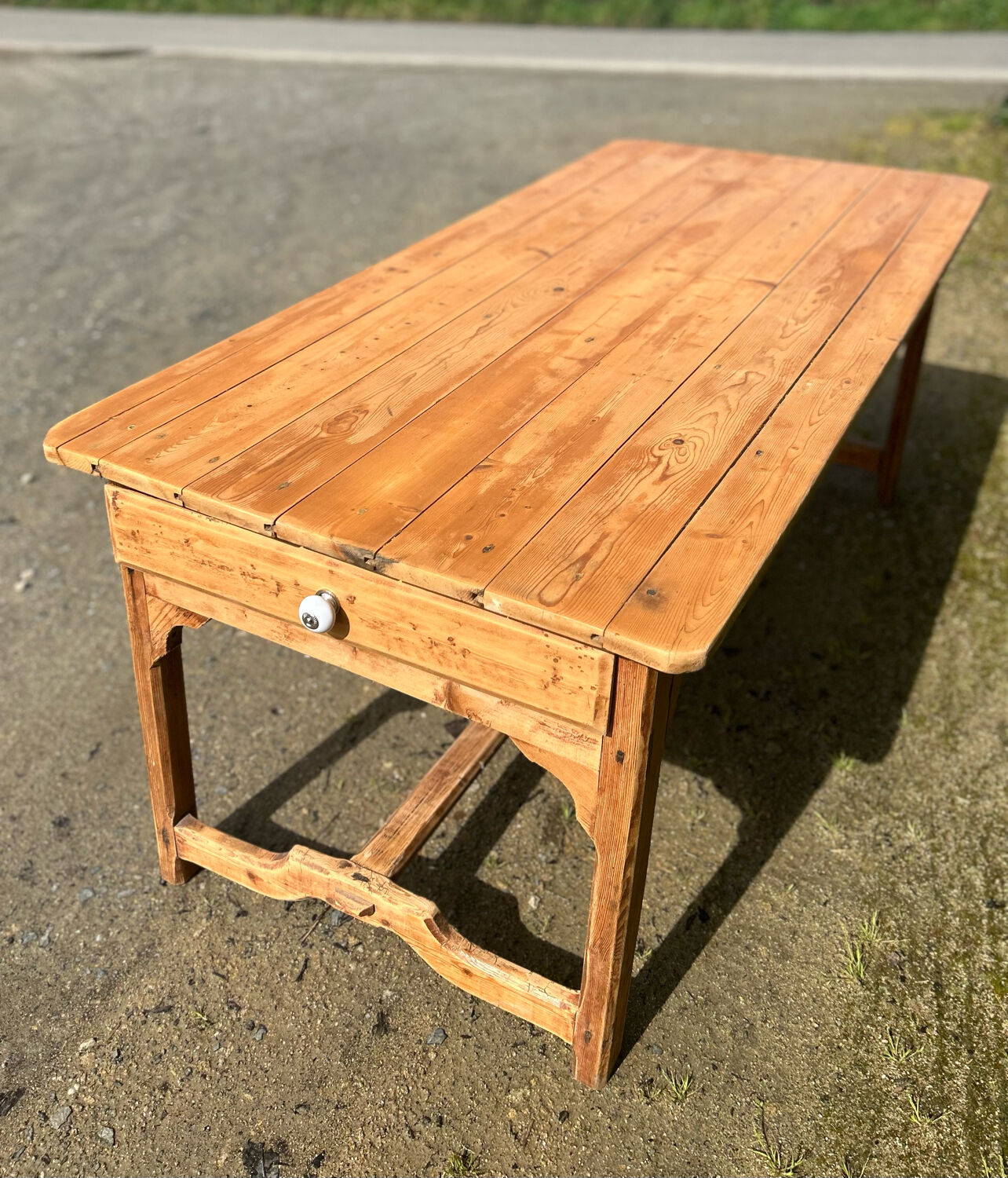 Farmhouse table